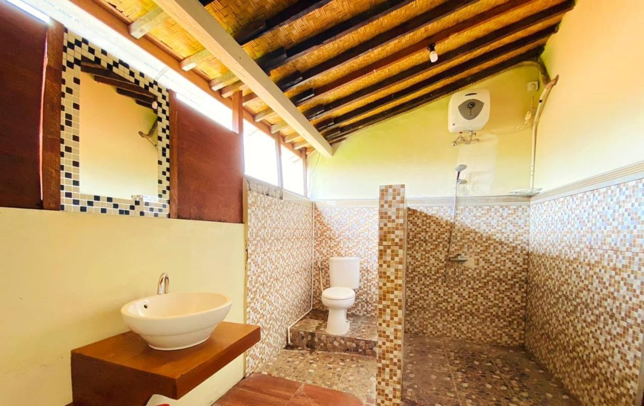 Urban Jungle House Bali Hotel Canggu  Luaran gambar